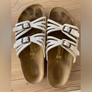 Birkenstocks women’s size 8-8.5